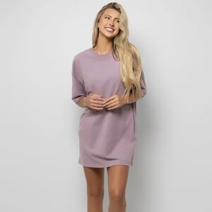 Comfrt Essential Oversized Tee Mauve Size XS NWT Unopened Limited Edition